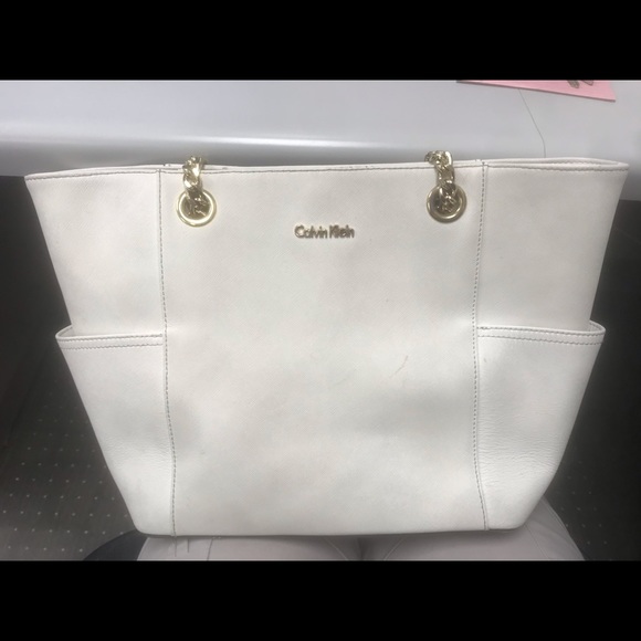 Calvin Klein Handbags - Calvin Klein